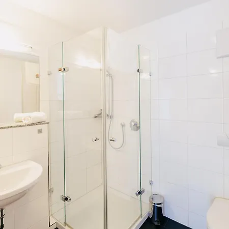 7schwaben - 7 Vollausgestattete Unter Einem Dach Mitten In - Kueche - Bad - Wlan - Waschmaschine - Kostenloses Parken - E-bike-garage Mit Ladestation - Altstadt, Bus, Bahn, E-ladestation Unter 5 Min - Barrierefrei - Rollstuhlgerec バート・ウーラッハ