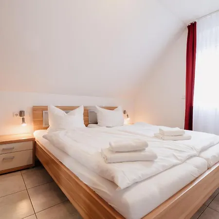 7schwaben - 7 Vollausgestattete Unter Einem Dach Mitten In - Kueche - Bad - Wlan - Waschmaschine - Kostenloses Parken - E-bike-garage Mit Ladestation - Altstadt, Bus, Bahn, E-ladestation Unter 5 Min - Barrierefrei - Rollstuhlgerec アパート *