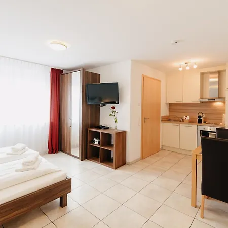 7schwaben - 7 Vollausgestattete Unter Einem Dach Mitten In - Kueche - Bad - Wlan - Waschmaschine - Kostenloses Parken - E-bike-garage Mit Ladestation - Altstadt, Bus, Bahn, E-ladestation Unter 5 Min - Barrierefrei - Rollstuhlgerec 아파트 바트우라하