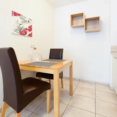 7schwaben - 7 Vollausgestattete Unter Einem Dach Mitten In - Kueche - Bad - Wlan - Waschmaschine - Kostenloses Parken - E-bike-garage Mit Ladestation - Altstadt, Bus, Bahn, E-ladestation Unter 5 Min - Barrierefrei - Rollstuhlgerec