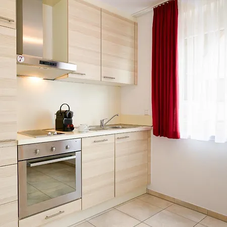 7schwaben - 7 Vollausgestattete Unter Einem Dach Mitten In - Kueche - Bad - Wlan - Waschmaschine - Kostenloses Parken - E-bike-garage Mit Ladestation - Altstadt, Bus, Bahn, E-ladestation Unter 5 Min - Barrierefrei - Rollstuhlgerec アパート